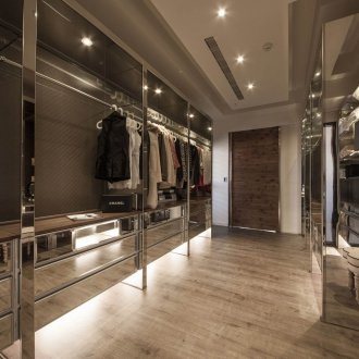 Стоманен шкаф за таванско помещение