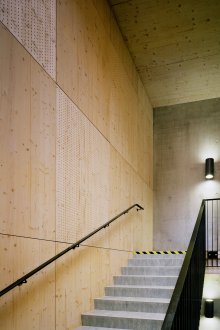 Шперплат панели в интериора на таванското помещение