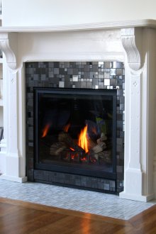 Плочка за камина