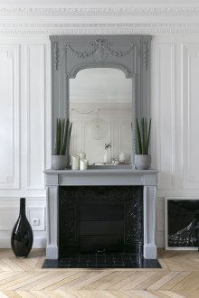 Черна плочка за камина