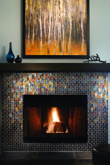 Стъклена плочка за камина