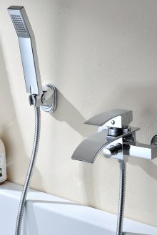 Pengadun mandi tembaga