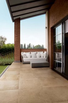 Бежова безшевна плочка