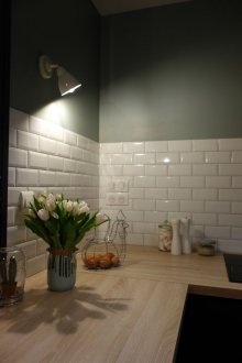 Безшевна глиняна плочка