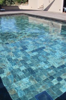 Облицовка на басейн