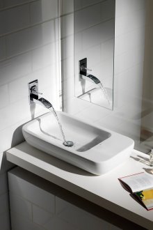 Стенна смесител, монтирана на Chrome