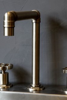 Смесител за таванско помещение за баня