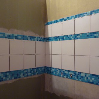 Meletakkan jubin seramik pada drywall