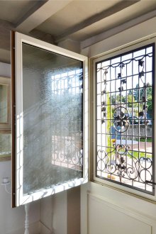 Скара за врати