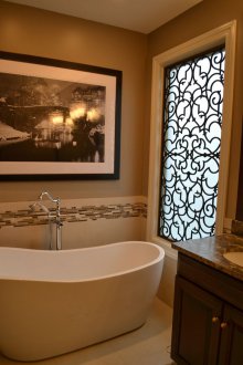 Решетка за прозорци в банята