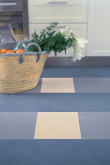 Линолеум син