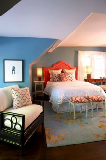 Цветно легло в интериора