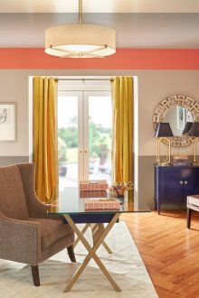 Комбинацията от топли цветове в интериора