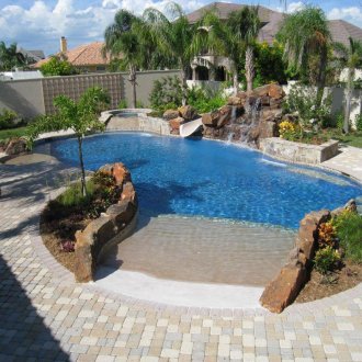 Алпийски плъзгащ басейн