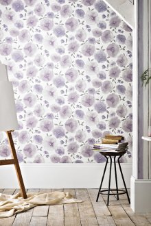 Лилав флорален тапет