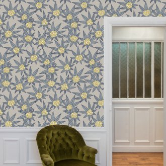 Жълт флорален тапет