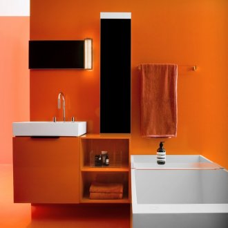 Die Wände im Badezimmer in Orange streichen