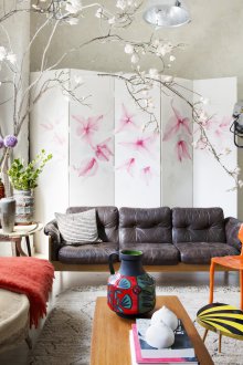 Екран в интериора на хола