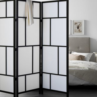 Екран в спалнята