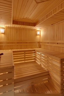 Масив интериор за баня