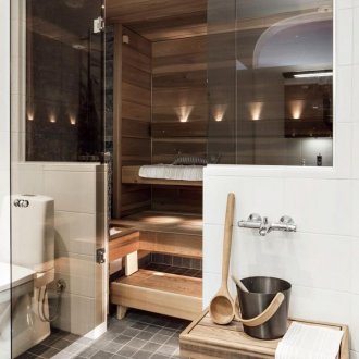 Интериорът на малка баня