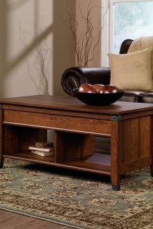 Кафява масичка за кафе