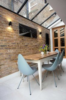 Декоративна тухлена стена в интериора