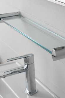 Glasböden auf Metallbeschlägen