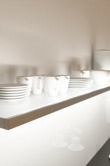 Glasregale in der Küche
