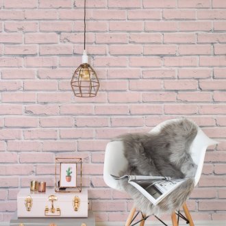 Розов тапет под тухла