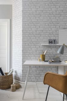 Лек тухлен тапет