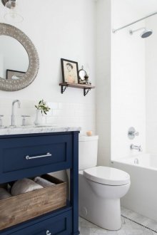 Баня 9 кв. м с боядисани стени