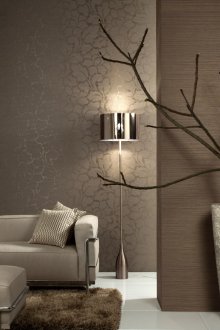 Сива подова ваза с клон