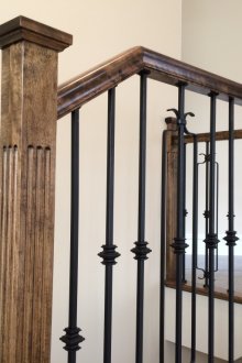 Метален парапет за стълби