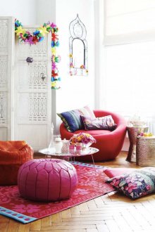 Розови кожени мебели в интериора