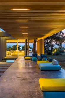 Къща за тераса с високи технологии