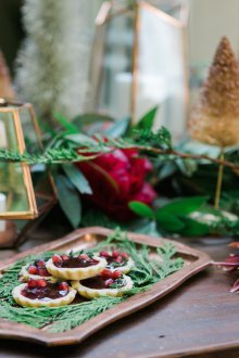 Новогодишна настройка на трапезата