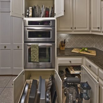 Компактно съхранение в кухнята