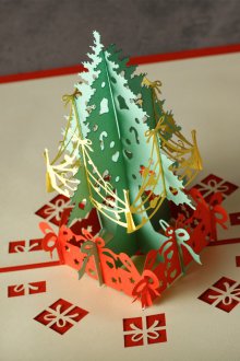 Ажурна коледна елха