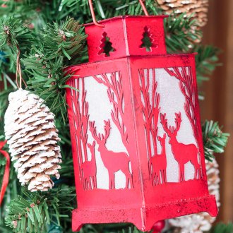 Новогодишно фенерче на вратата