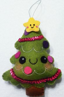 Коледно дърво от филц