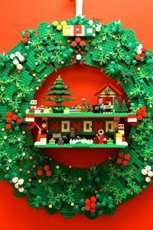 Коледен венец Лего