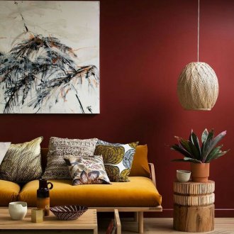 Боядисване на стени в цвят бордо