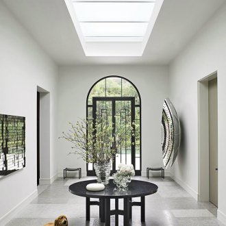 Голямо антре в частна къща