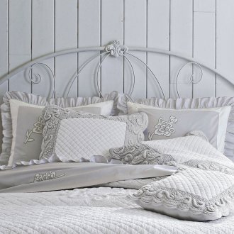 Бяло легло от ковано желязо