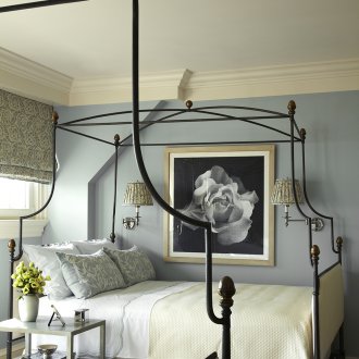 Легло от ковано желязо в модерен стил