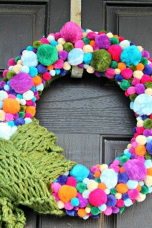 Мек коледен венец