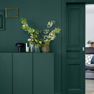 Тъмно зелен цвят в интериора