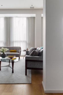 Лаконичен дизайн на апартамент на две нива