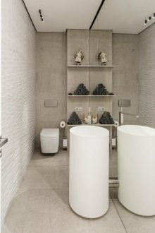 Малки рафтове в банята